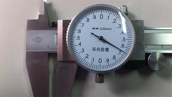 帶表卡尺的讀數方法 帶表卡尺的讀數方法